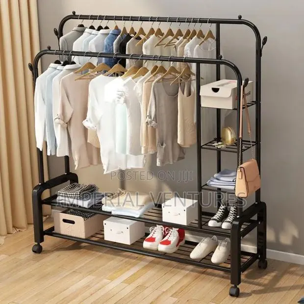High Quality Durable Metallic Cloth Hanger · Photo 1