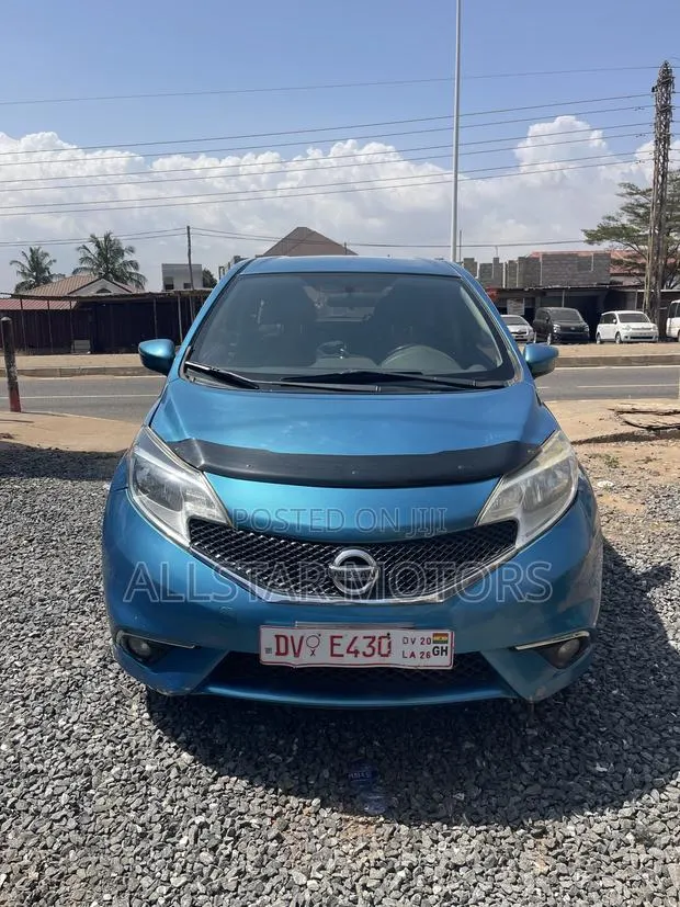 Nissan Versa 1.6 S+ 2016 Blue · Photo 1