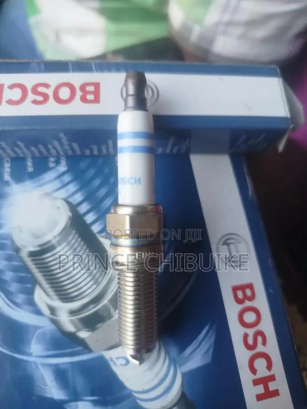 Mercedes_benz C250 2012_2014 Spark Plugs Original · Photo 1
