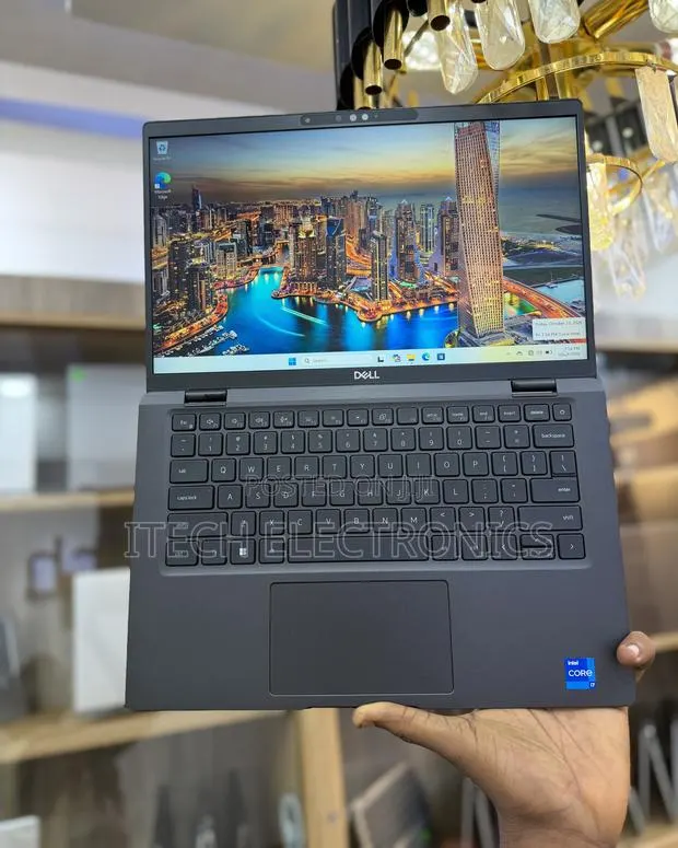 Laptop Dell Latitude 7430 32GB Intel Core i7 SSD 512GB · Photo 1