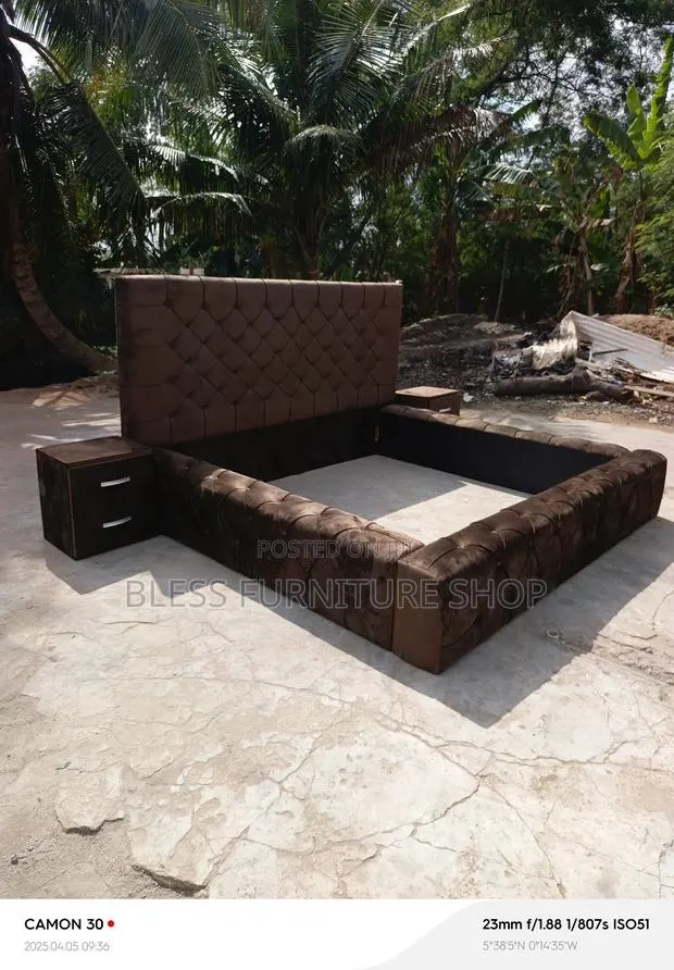 Brown Queen Size Bed Frame With Side Drawers · Photo 1