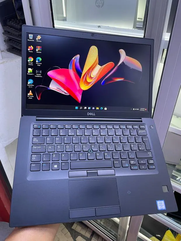 Laptop Dell Latitude 7490 8GB Intel Core i5 SSD 256GB · Photo 1