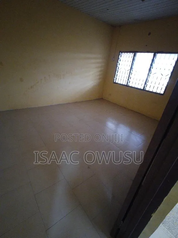 2bdrm Apartment in Dansoman for rent · Photo 4