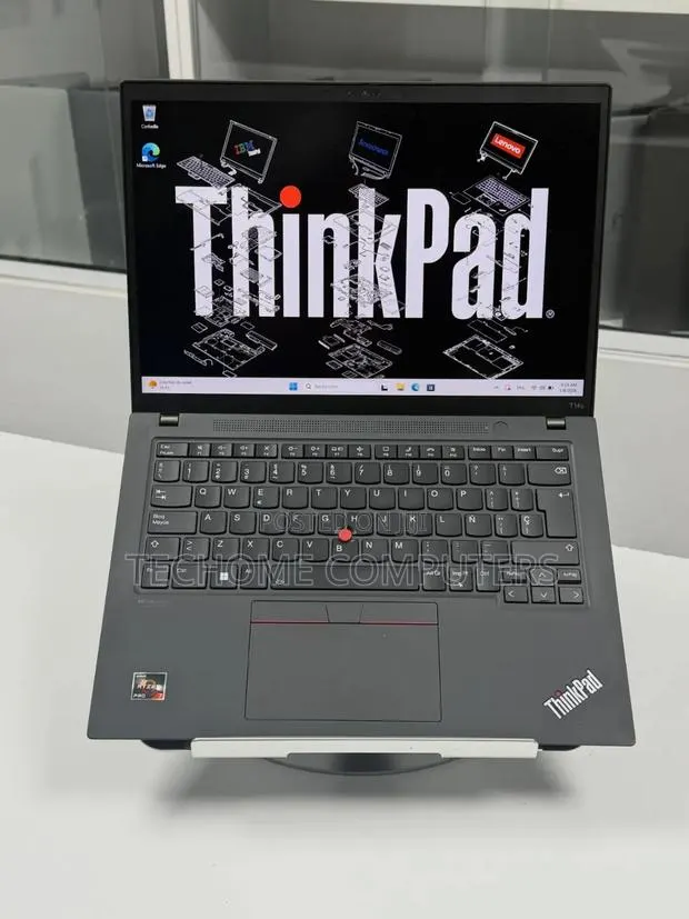 Laptop Lenovo ThinkPad T14 G3 16GB AMD Ryzen 7 SSD 512GB · Photo 1