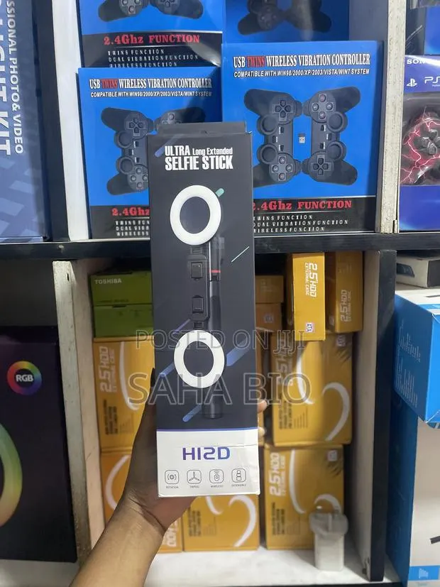 H12d Selfie Tripod Stand With 2 Full Led Light · Photo 1