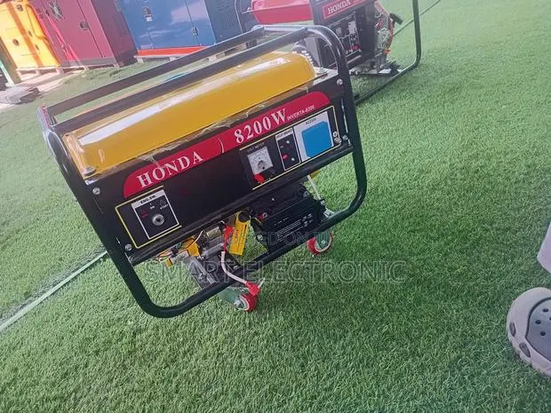 Honda Generator 8200w Yellow · Photo 1