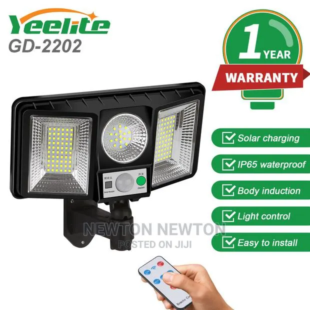 Solar Flood Light · Photo 1