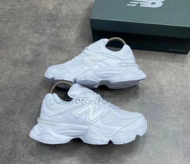 New Balance 9060 Triple White · Photo 1