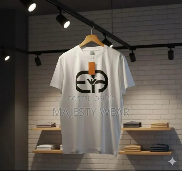 Men's Summer Round Neck Shirt · Photo 1