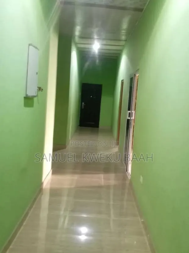 4bdrm Apartment in Prepraw, Nsawam Adoagyiri Municipal for sale · Photo 1