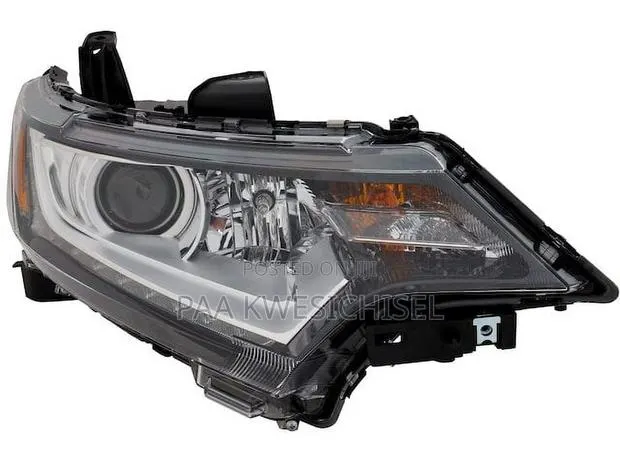 Mitsubishi Outlander 2018 2019 2020 Headlights · Photo 1