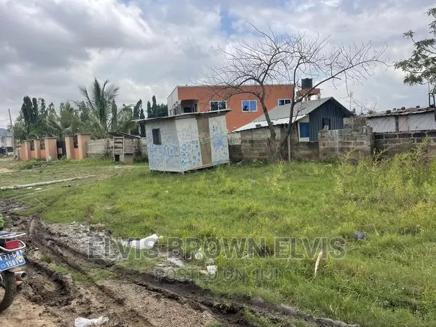 Swap a Car With a Plot of Land at West Trasacco Zoomlion · Photo 1