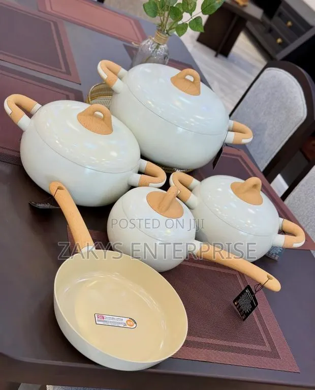 Ucc Life Ceramic Cookware Set 9pcs · Photo 1
