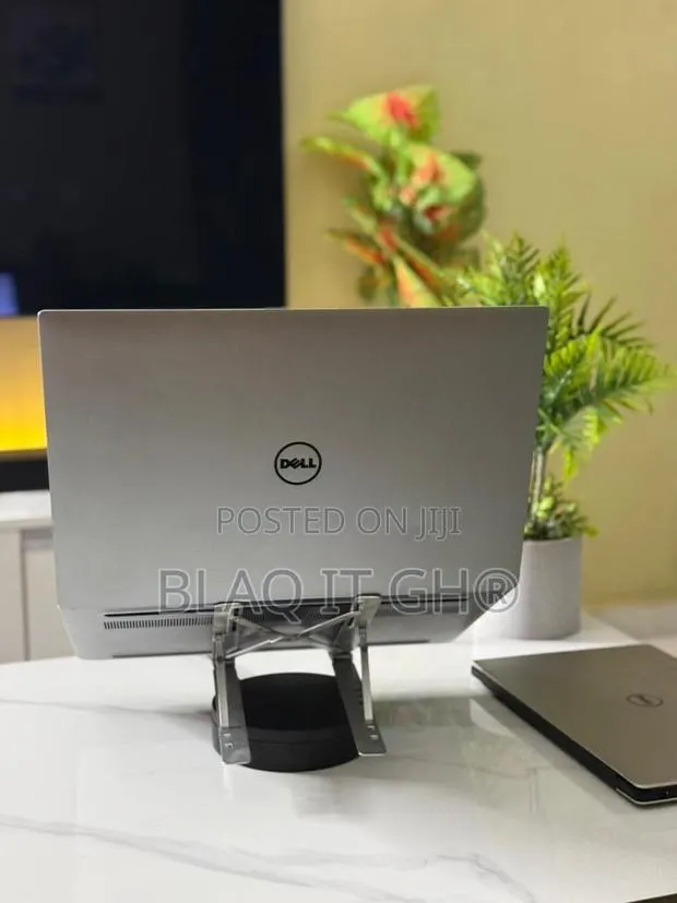 Laptop Dell Precision 5540 32GB Intel Core i7 SSD 512GB · Photo 1
