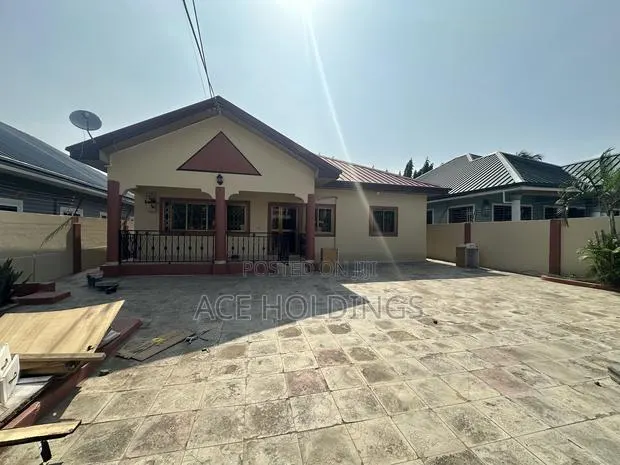 3bdrm House in School Junction for rent · Photo 1
