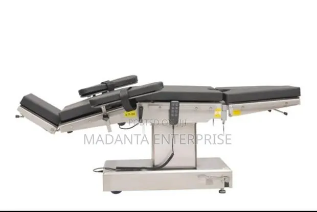 Electric Theatre Bed · Photo 1