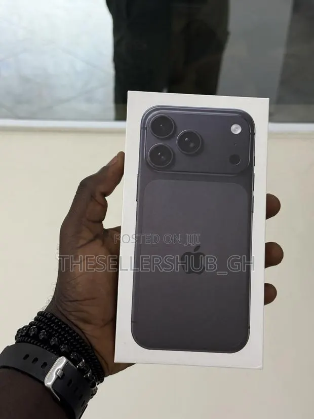 New Apple iPhone 18 Pro Max 512 GB Black · Photo 1