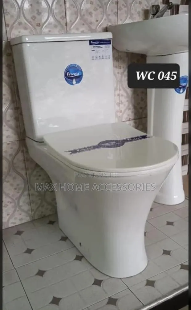 Frencia Slim Cistern · Photo 1