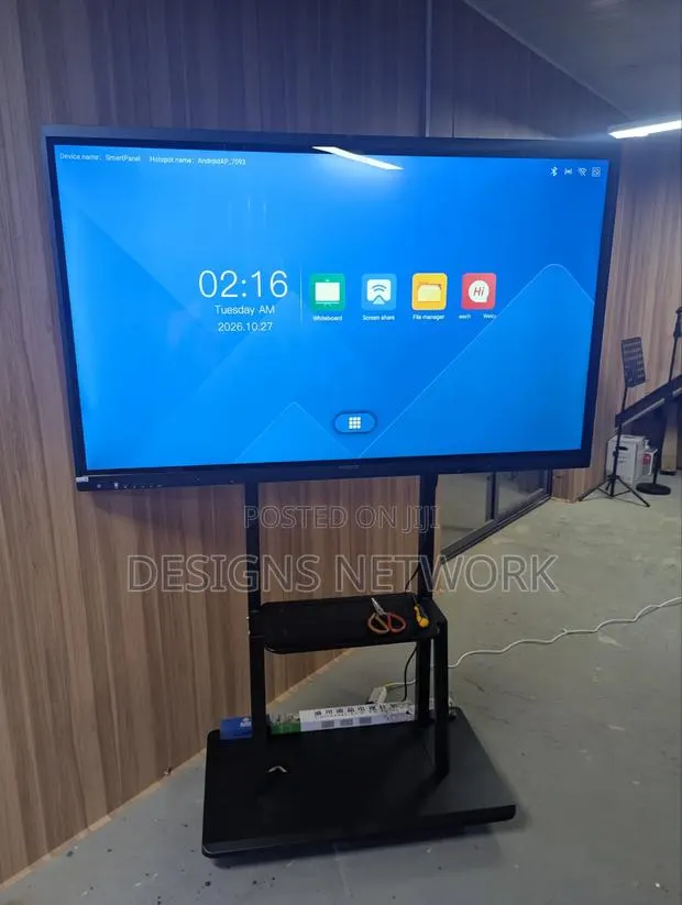 Smart Panel Interactive LCD Touchscreen · Photo 1