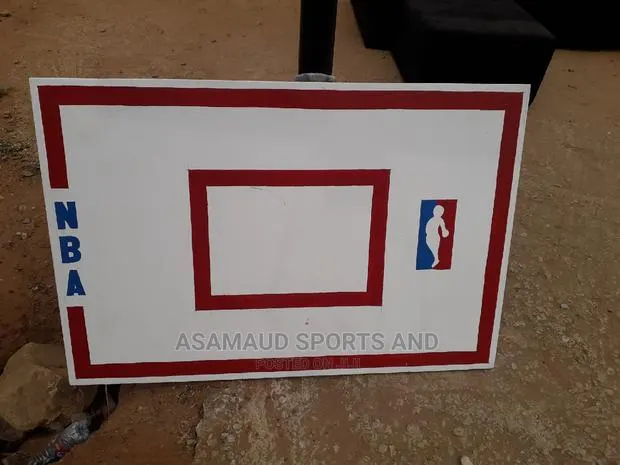 Basketball Board at Cool Price · Photo 1
