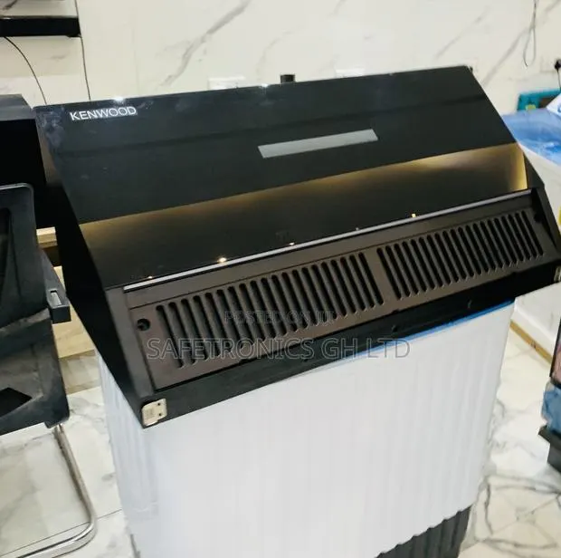 Secure Excellent Kenwood 90cm Heat Extractor (Range Hood). · Photo 1