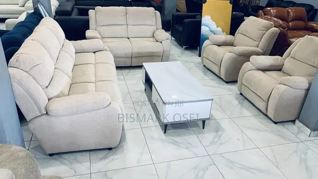 Complete Royal Comfort Sofa Chair, Very Beautiful and Quality · Photo 1