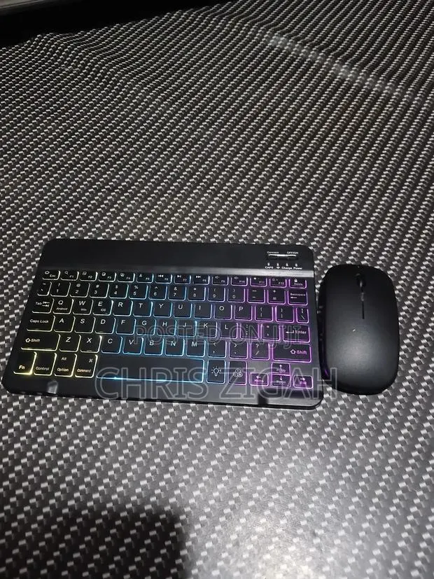 Bluetooth Keyboard And Mouse With Keyboard Light · Photo 1