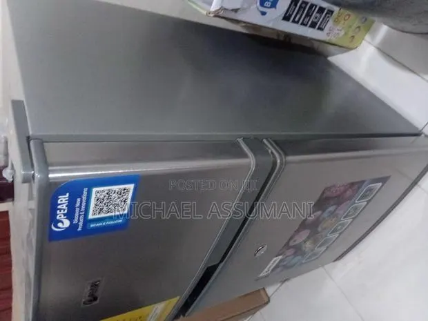 Table Top Fridge · Photo 1