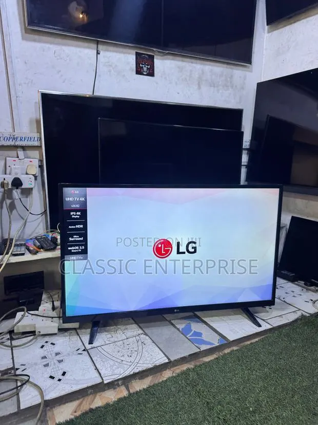 Lg Web Os 43 Inches Smart Ultra Hd Premium Digital Satellite Tv · Photo 1
