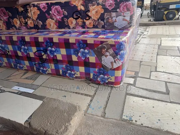 12inches Double Mattress for Sale · Photo 1