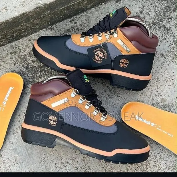 Timberland Field Boots · Photo 1