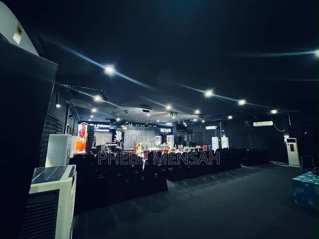 Conference Room (Fully Furnished) · Photo 4