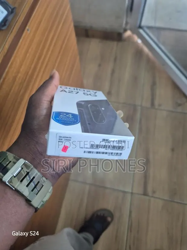 New Samsung Galaxy A27 256 GB Black · Photo 1