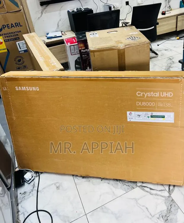 Super Classic Samsung Crystal Uhd Smart Tv(55du8000)55” · Photo 1