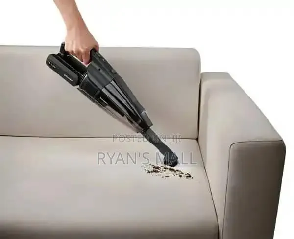 Handheld Vacuum Cleaner (Wet Dry) · Photo 1