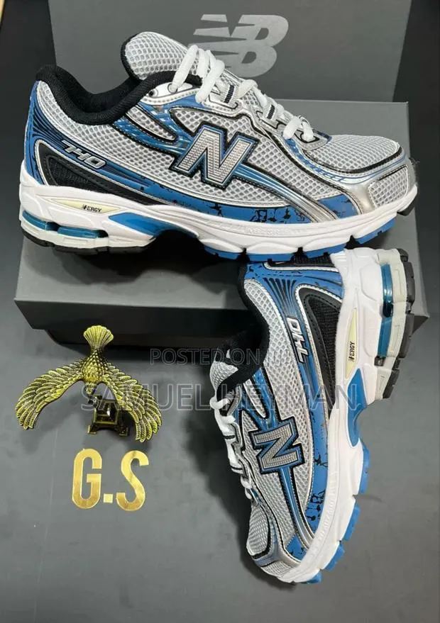 New Balance · Photo 1