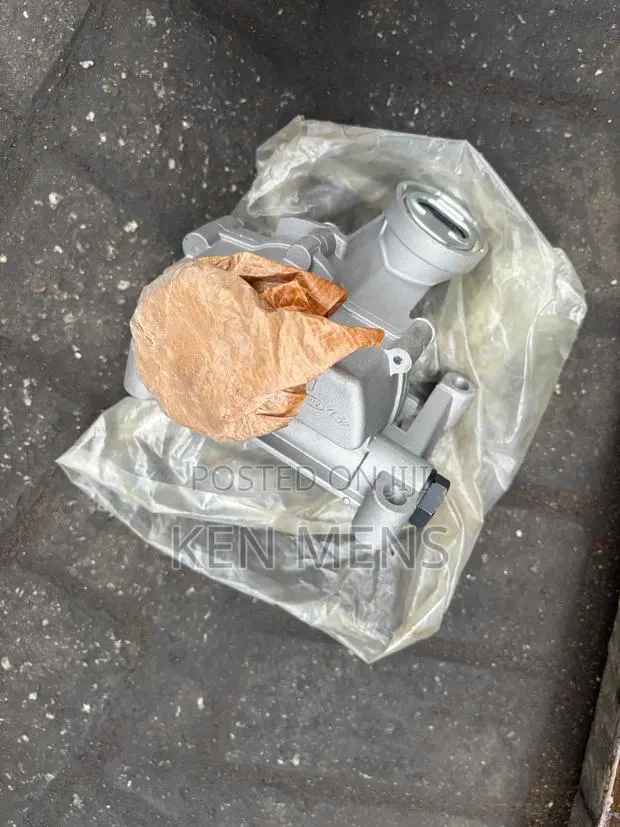 Kia Sorento Oil Pump Available · Photo 1