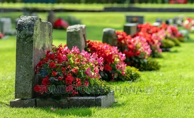 Cemetery Grave Decoration Service · Photo 1