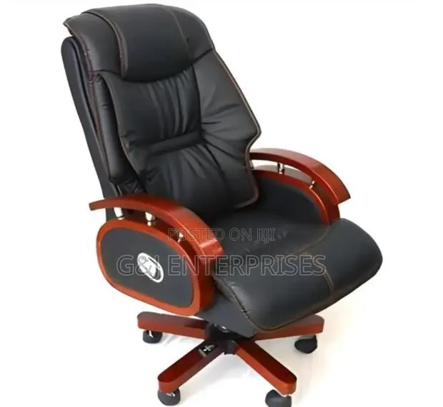 Big Executive Visitors Chair · Photo 1