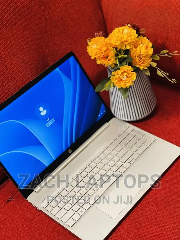Laptop HP 4GB AMD SSD 128GB · Photo 1
