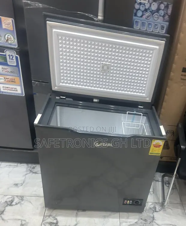 Grab Elegant Pearl PCF-2620-13m 199l Singledoor Electric Chest Freezer · Photo 1