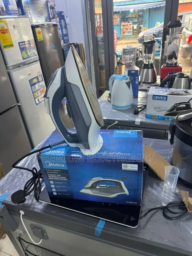 Midea Ypj26a1w 350l Water Tank Steam Iron | Dry Wet Dual Usage · Photo 1