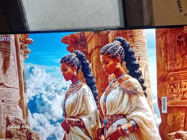 TCL 32-Inch Viewing Tv – Great Picture and Sound Combination · Photo 1