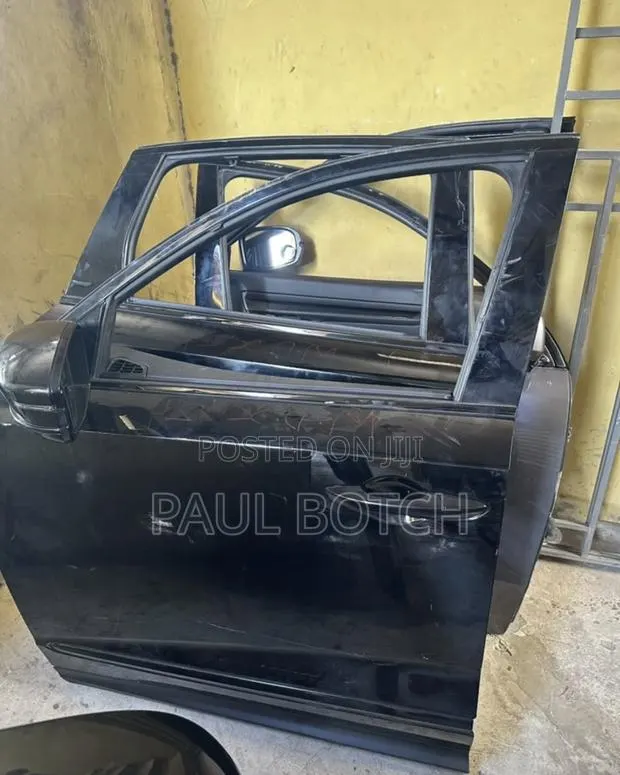2024 Acura MDX Front Right and Back Right Doors. · Photo 1