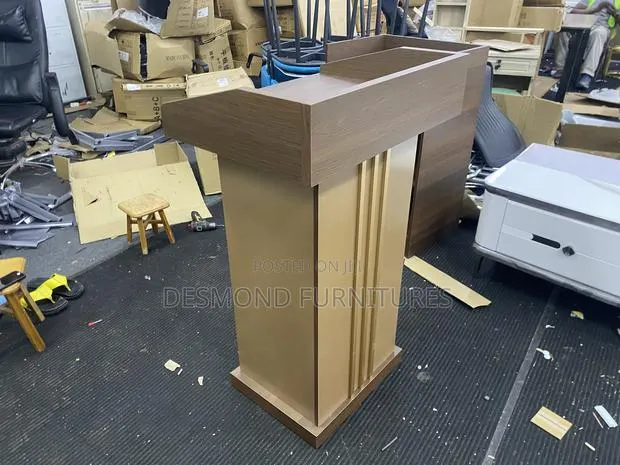 Wooden Pulpit · Photo 1