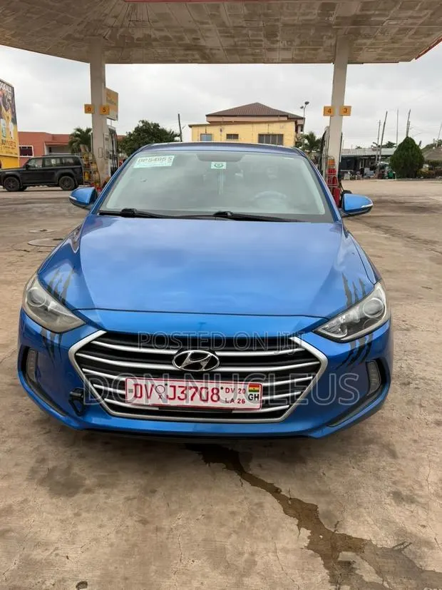 Hyundai Elantra 2018 Blue · Photo 1
