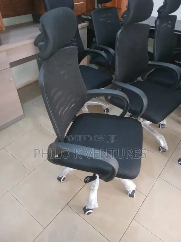 Full Picture of Workstation Chair Is Available Here · Photo 1