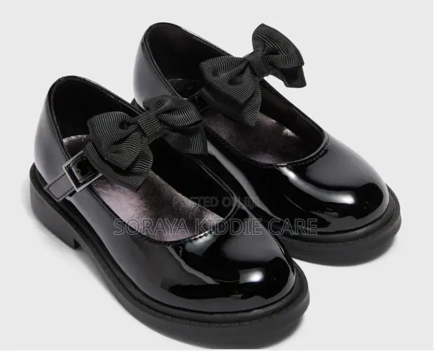 Black Classy Footwear · Photo 1