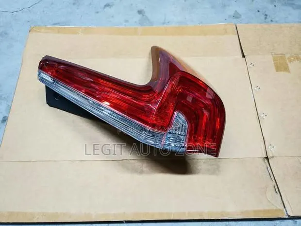 Honda CRV 2018,2017,2019, Taillights Available · Photo 1