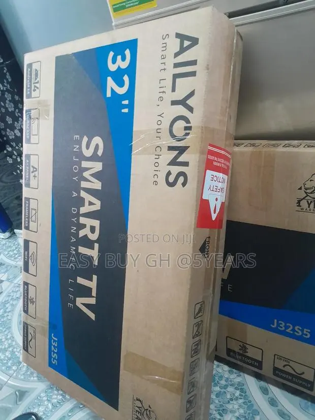 Ailyons Smart 32 Flashy · Photo 1